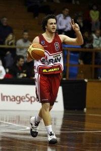 jeremy_kench_rams_pistons_1.jpg